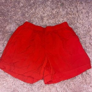 Columbia, size S, but can fit a M! Only worn once! Great condition!